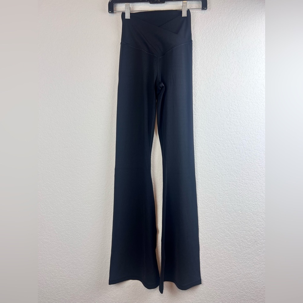 Offline By Aerie High Rise Cross Band Flare Leggings in Black Size Small